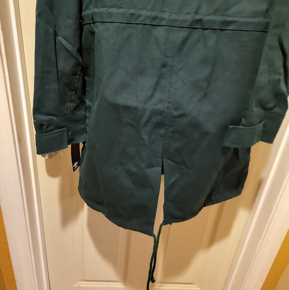 Umbro Hunter Green Coat with Cap Medium - Picture 7 of 10
